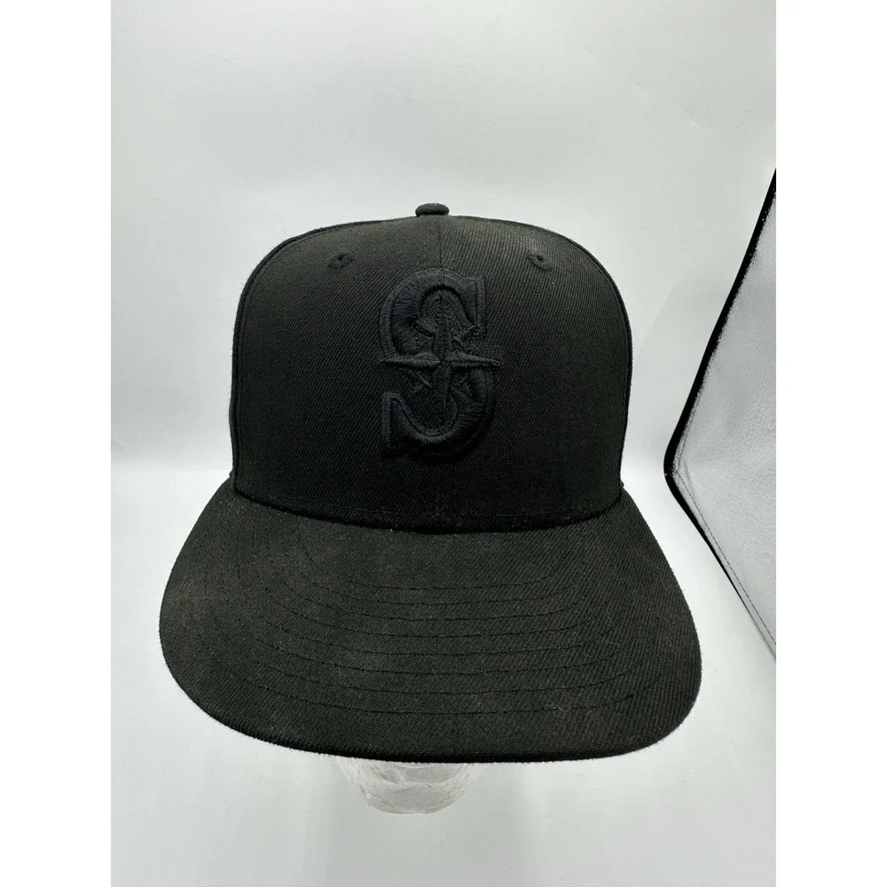 Seattle Mariners New Era 9FIFTY Snapback Hat Black On Black MLB Cap